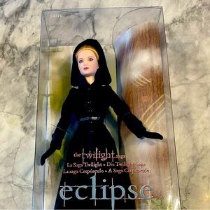 JANE BARBIE DOLL FROM THE TWILIGHT SAGA ECLIPSE NEW NRFB